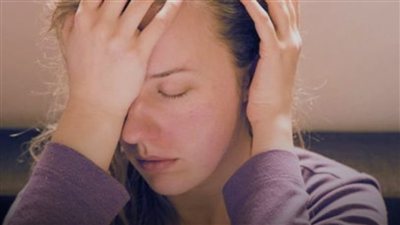 نقص فيتامين B12 يترك إشاراته في الجسم.. 5 تغيرات قد تغفل عنها لا تهملها