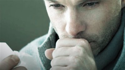 البلغم المستمر.. ماذا يمكن أن يخبرك عن صحة الرئة؟