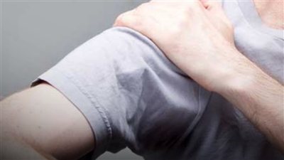 المرارة قد ترسل إشاراتها إلى الكتف.. 4 علامات لا تتجاهلها
