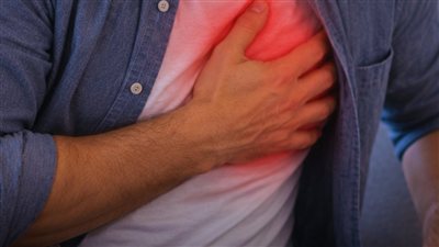 أعراض ما قبل الذبحة الصدرية.. علامات تسبق الإصابة بها